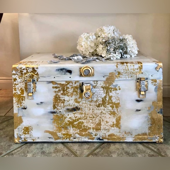 Redesign Decor Transfer ~ GILDED DISTRESSED WALL Rare (Retired design) 17” x 23” - Picture 2 of 5